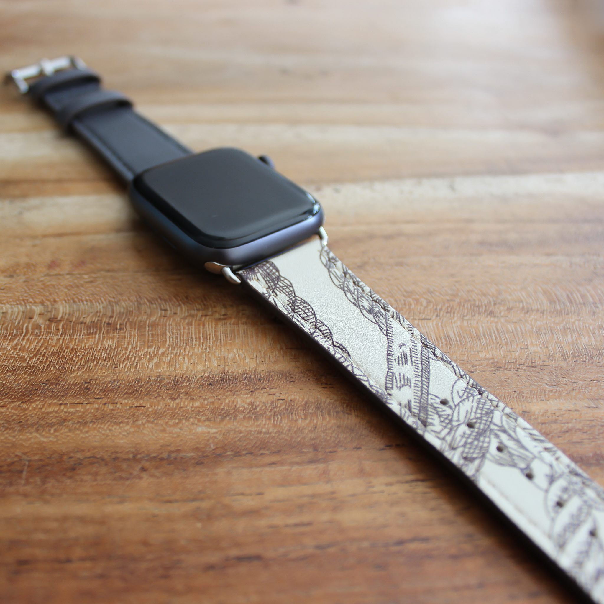  Apple Watch bőr szimpla túra - szürke fehér