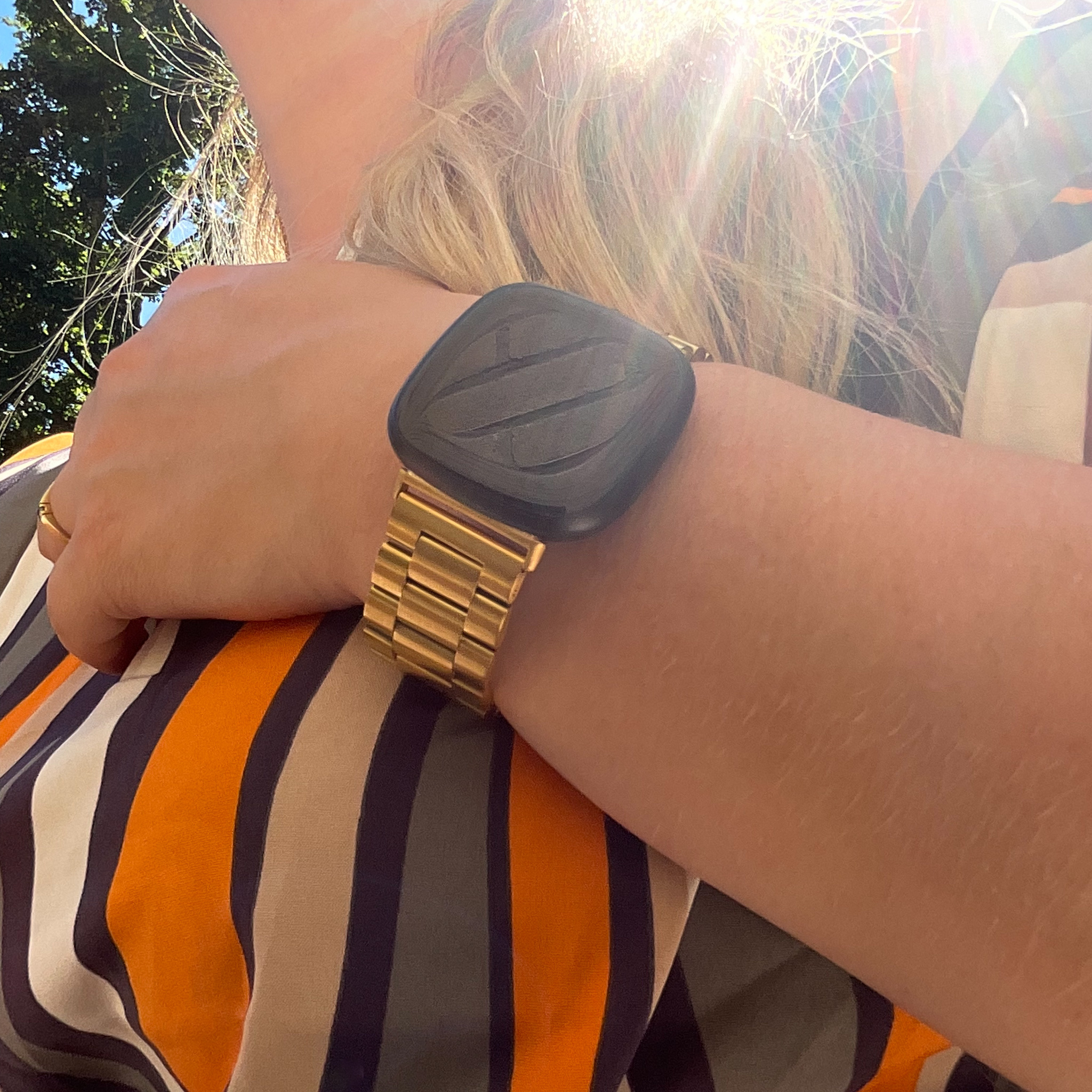 Fitbit Versa 3 / Sense gyöngyök Acél link szalag - arany