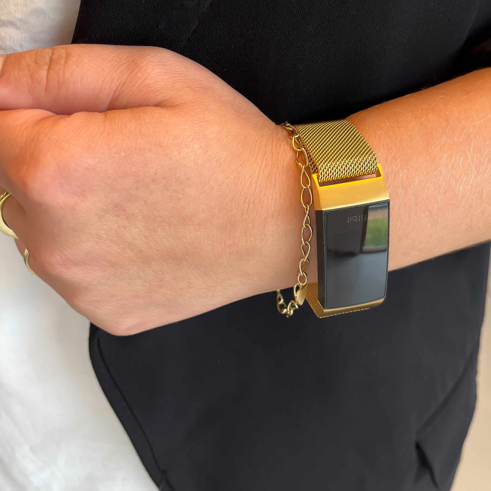 Fitbit Charge 3 &amp; 4 milánói szalag - arany