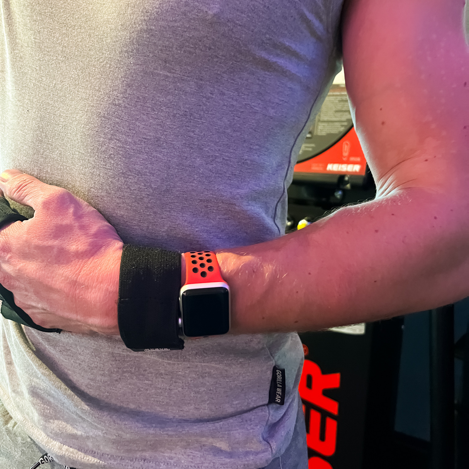  Apple Watch dupla sport szalag - piros fekete